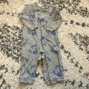 4/$20 🌱 Carter’s Fox Onesie 12m